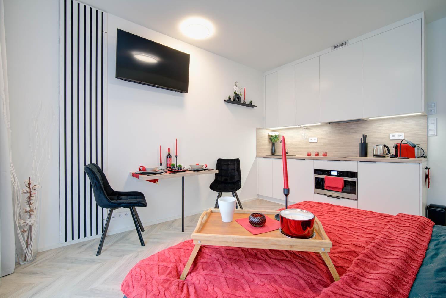 City Relax Apartments With Free Parking, 10 Mins Walk To City Centre برنو المظهر الخارجي الصورة