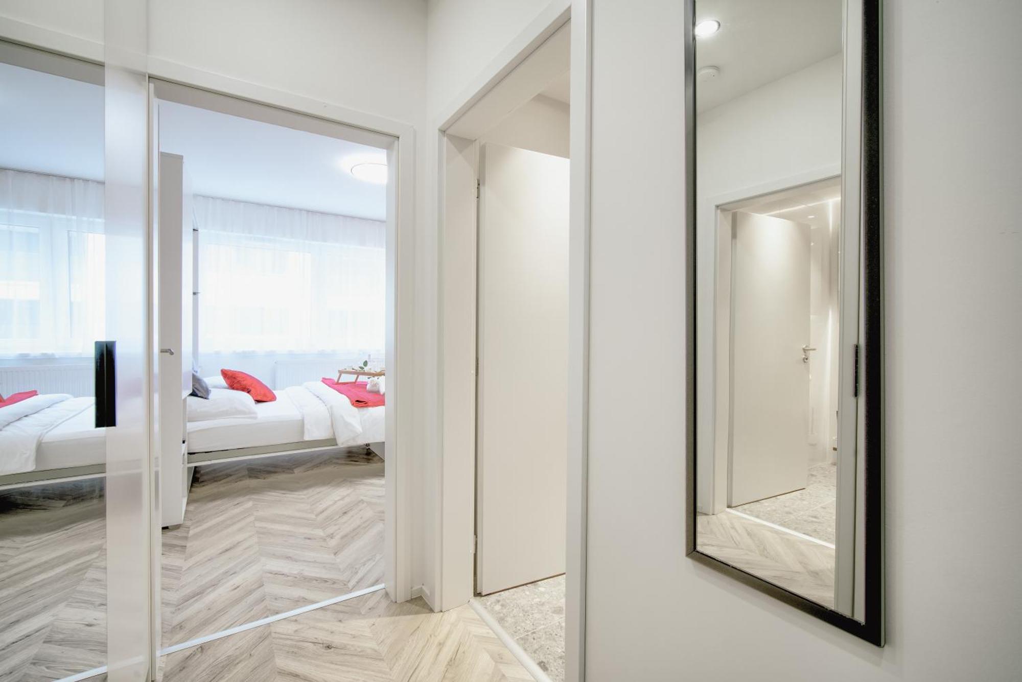City Relax Apartments With Free Parking, 10 Mins Walk To City Centre برنو المظهر الخارجي الصورة