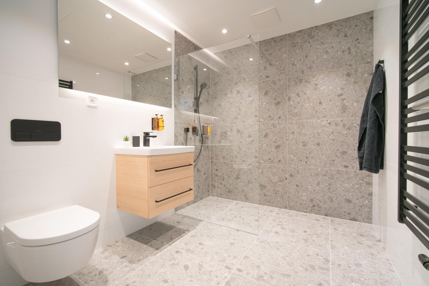 City Relax Apartments With Free Parking, 10 Mins Walk To City Centre برنو المظهر الخارجي الصورة