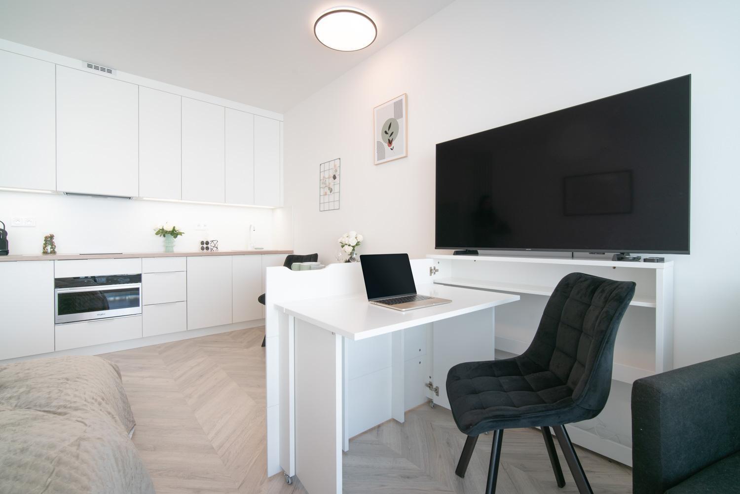 City Relax Apartments With Free Parking, 10 Mins Walk To City Centre برنو المظهر الخارجي الصورة