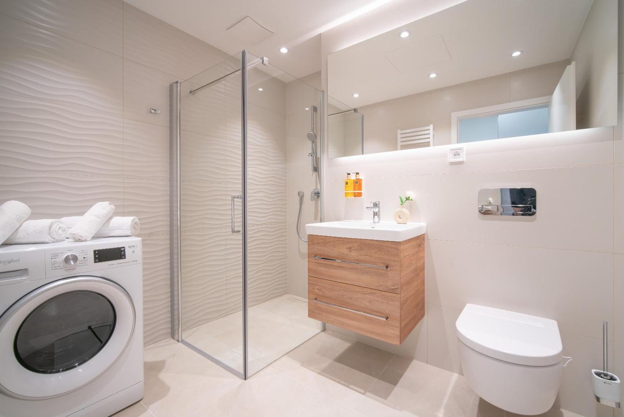 City Relax Apartments With Free Parking, 10 Mins Walk To City Centre برنو المظهر الخارجي الصورة
